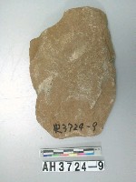 藏品(打製石斧)的圖片